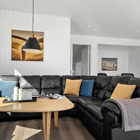 Lovely Home In Sjolund With Wifi Vakantiehuis
